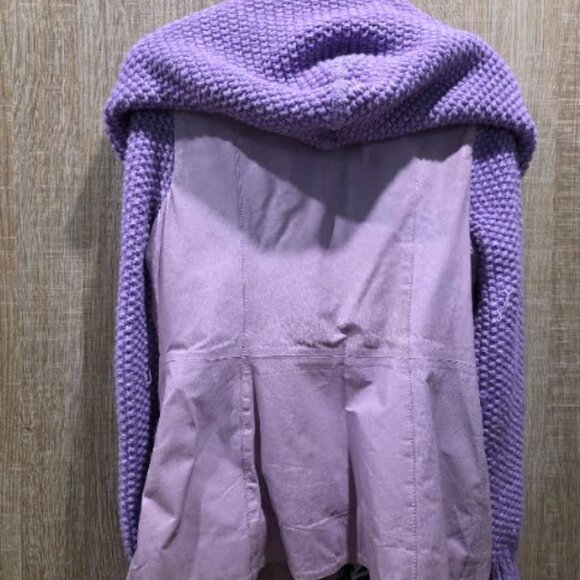 Genuine leather Lilac with knitted hood and sleeves. BLUFIN - Picture 2 of 3